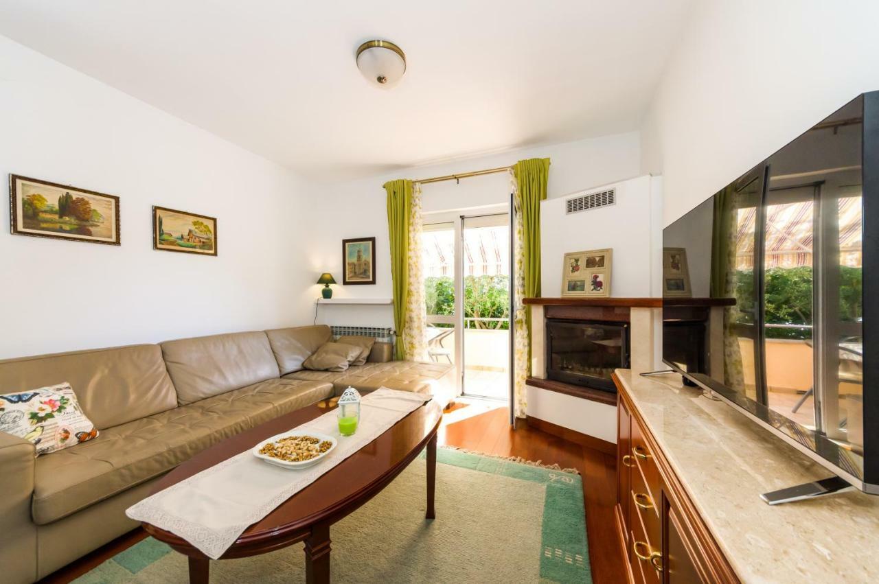 Mihael Apartment Zadar